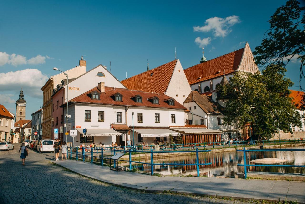 Hotel Klika Ceske Budejovice Dış mekan fotoğraf