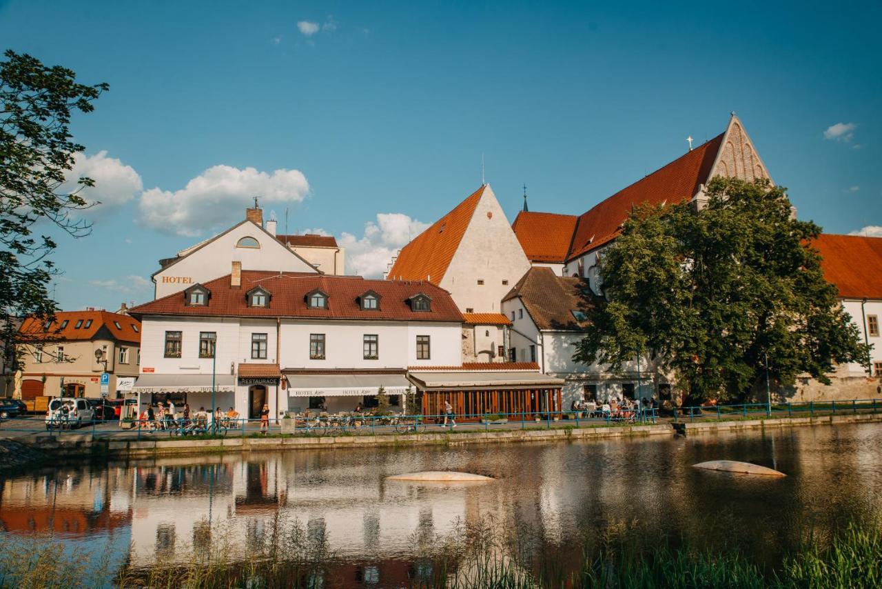 Hotel Klika Ceske Budejovice Dış mekan fotoğraf