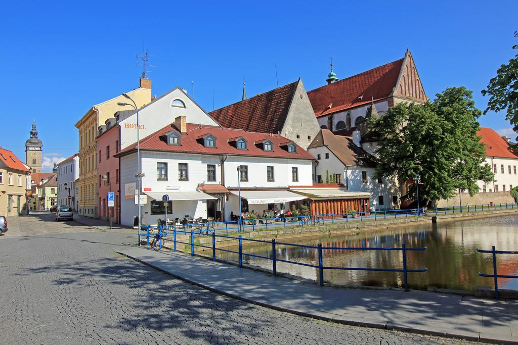Hotel Klika Ceske Budejovice Dış mekan fotoğraf